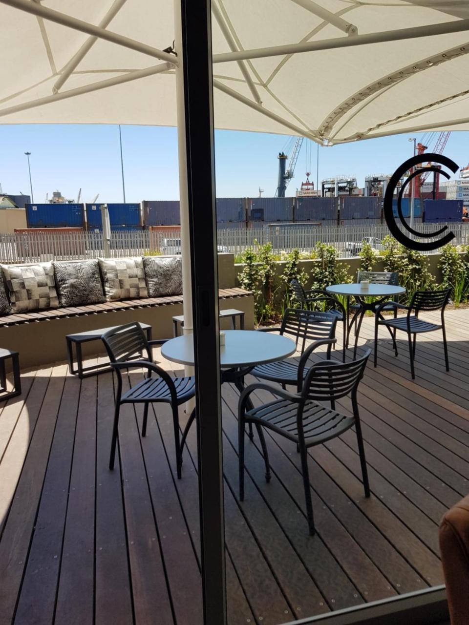 Harbour Bridge Suite 220 Cape Town Exterior foto